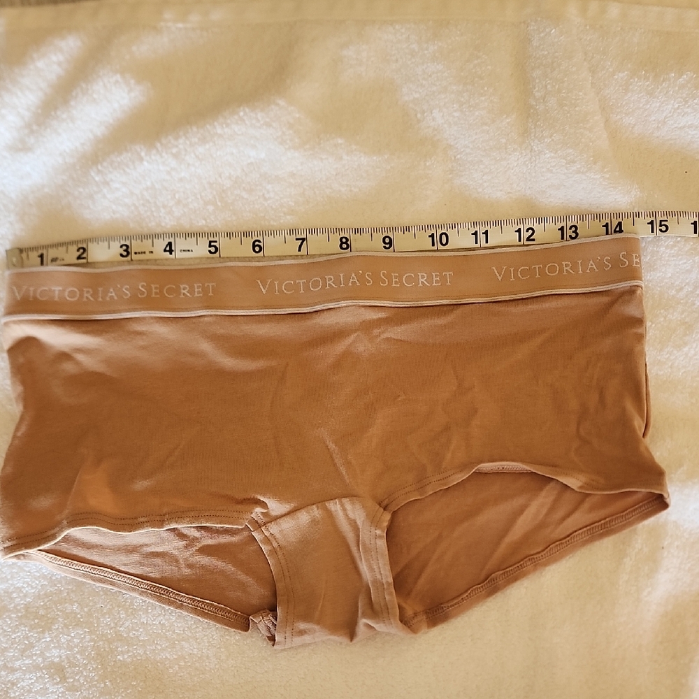 BNWT Victoria's Secret Brown Boyshorts